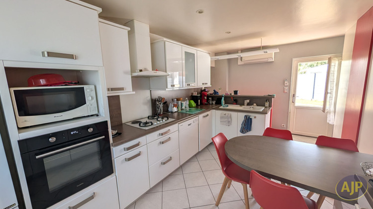 Ma-Cabane - Vente Maison L'AIGUILLON-SUR-MER, 111 m²