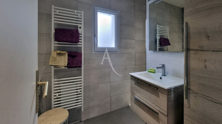 Ma-Cabane - Vente Maison L'AIGUILLON-SUR-VIE, 180 m²