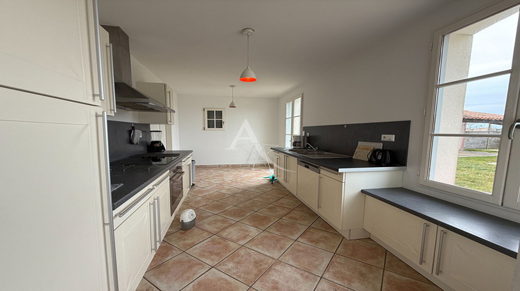 Ma-Cabane - Vente Maison L'AIGUILLON-SUR-VIE, 135 m²