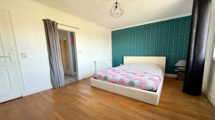 Ma-Cabane - Vente Maison L'HUISSERIE, 193 m²