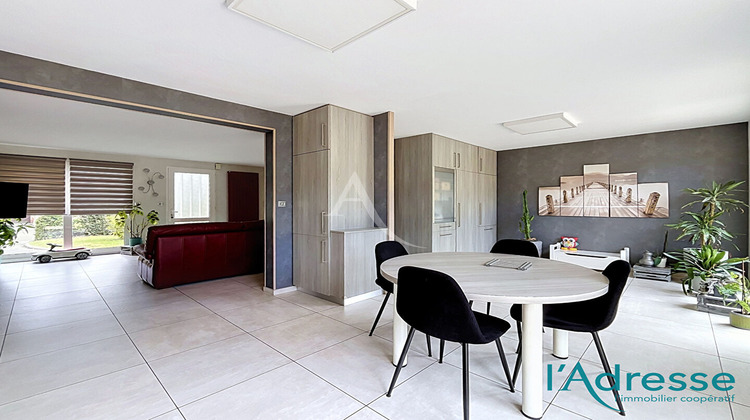 Ma-Cabane - Vente Maison L'HUISSERIE, 146 m²