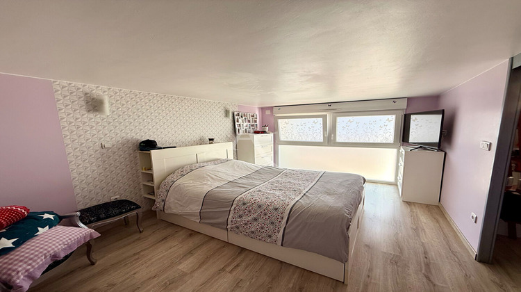 Ma-Cabane - Vente Maison L'HUISSERIE, 193 m²