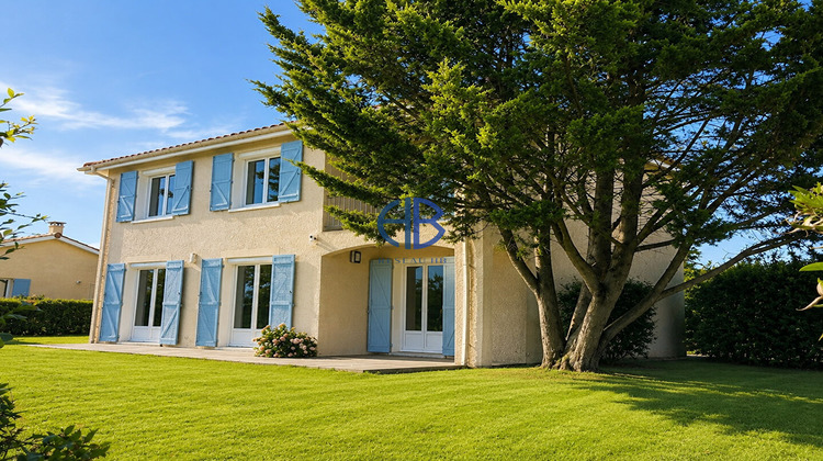 Ma-Cabane - Vente Maison L'ISLE-D'ABEAU, 123 m²