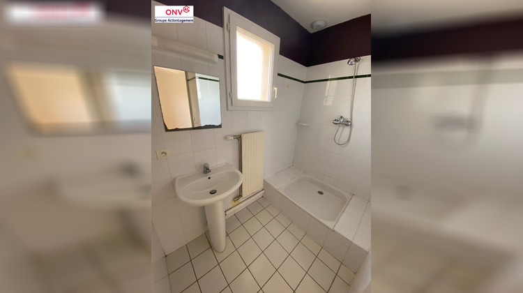 Ma-Cabane - Vente Maison L'ISLE-D'ABEAU, 99 m²