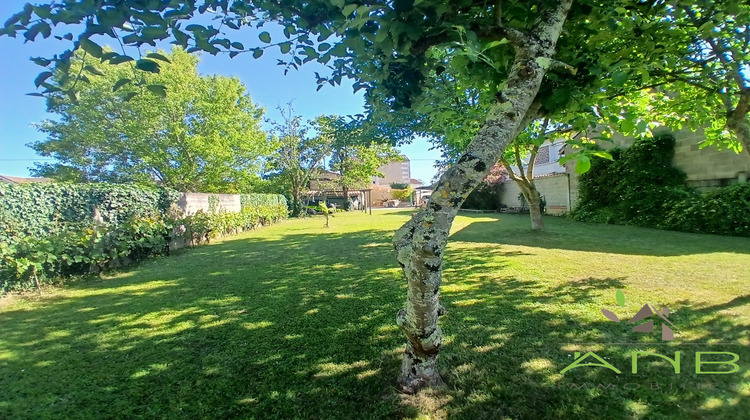 Ma-Cabane - Vente Maison L'Isle-d'Espagnac, 202 m²