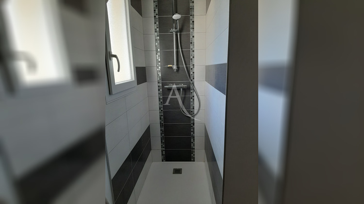 Ma-Cabane - Vente Maison L'ISLE-JOURDAIN, 148 m²