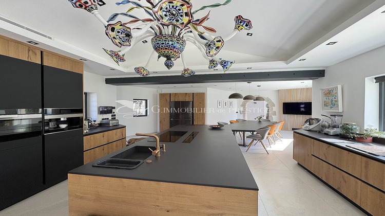 Ma-Cabane - Vente Maison L'Isle-sur-la-Sorgue, 800 m²