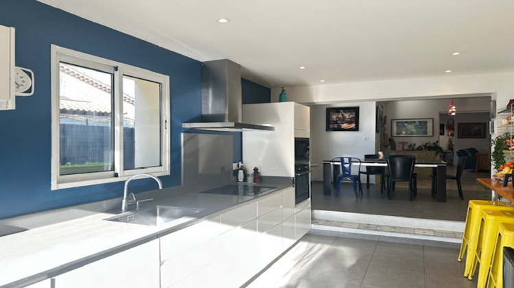 Ma-Cabane - Vente Maison L'Isle-sur-la-Sorgue, 145 m²