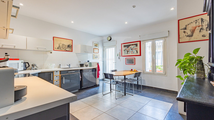 Ma-Cabane - Vente Maison L'Isle-sur-la-Sorgue, 244 m²