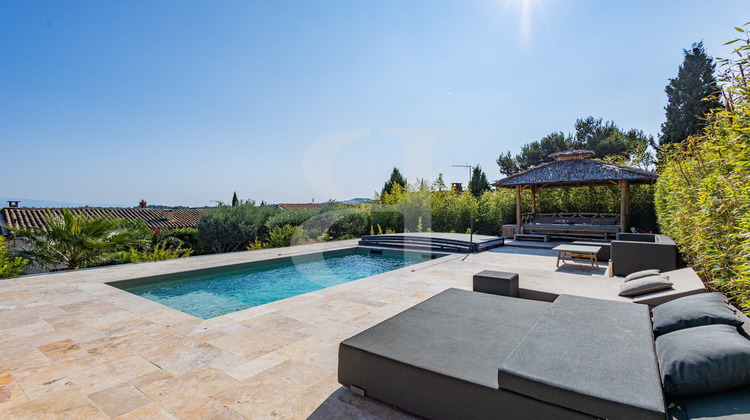 Ma-Cabane - Vente Maison L'Isle-sur-la-Sorgue, 323 m²