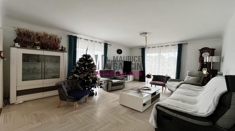 Ma-Cabane - Vente Maison L'Isle-sur-la-Sorgue, 215 m²