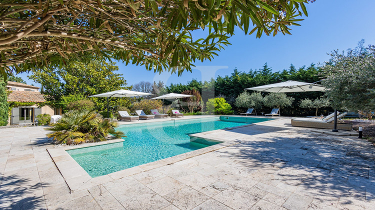 Ma-Cabane - Vente Maison L'Isle-sur-la-Sorgue, 305 m²