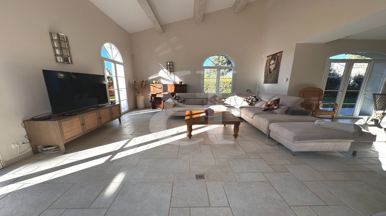 Ma-Cabane - Vente Maison L'Isle-sur-la-Sorgue, 156 m²