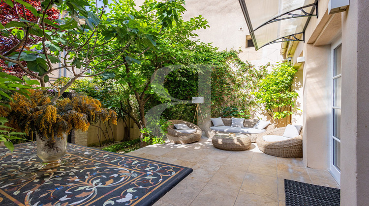 Ma-Cabane - Vente Maison L'Isle-sur-la-Sorgue, 210 m²