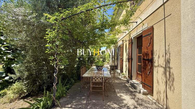 Ma-Cabane - Vente Maison L'Isle-sur-la-Sorgue, 257 m²