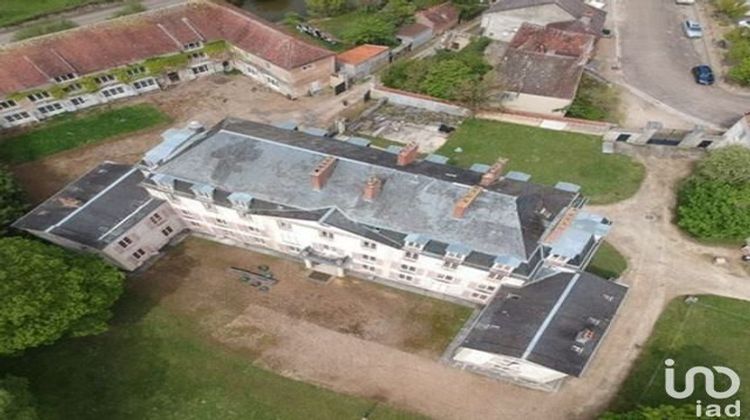 Ma-Cabane - Vente Maison L'Isle-sur-Serein, 3000 m²