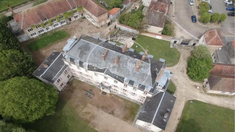 Ma-Cabane - Vente Maison L'Isle-sur-Serein, 2000 m²