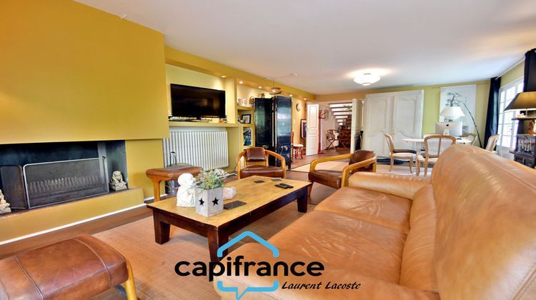 Ma-Cabane - Vente Maison L ISLE JOURDAIN, 255 m²