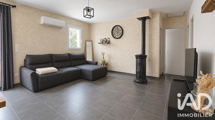 Ma-Cabane - Vente Maison La Bastide-des-Jourdans, 83 m²