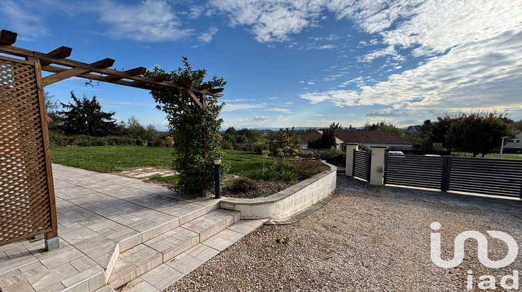 Ma-Cabane - Vente Maison La Bâtie-Montgascon, 135 m²