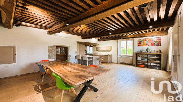 Ma-Cabane - Vente Maison La Bâtie-Montgascon, 196 m²