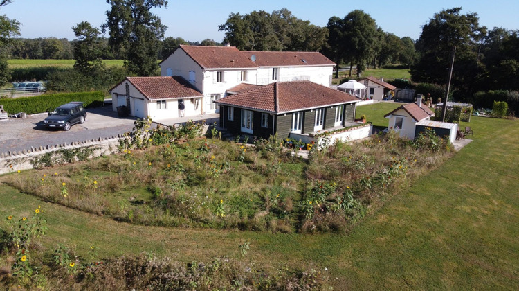 Ma-Cabane - Vente Maison LA BAZEUGE, 377 m²