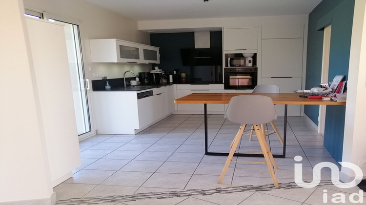 Ma-Cabane - Vente Maison La Bazoge-Montpinçon, 143 m²