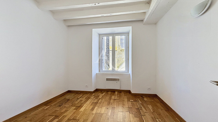 Ma-Cabane - Vente Maison LA BAZOUGE-DE-CHEMERE, 104 m²