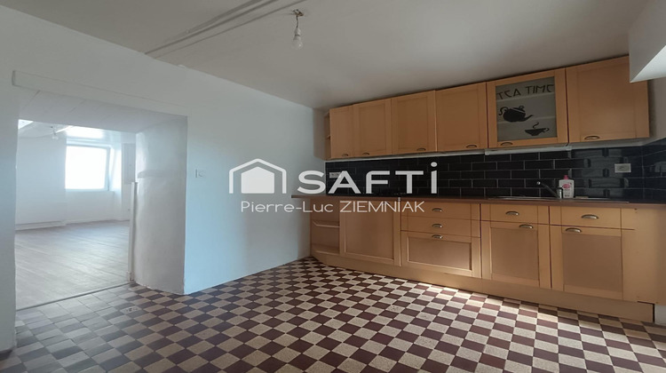 Ma-Cabane - Vente Maison La Bazouge-de-Chemere, 70 m²