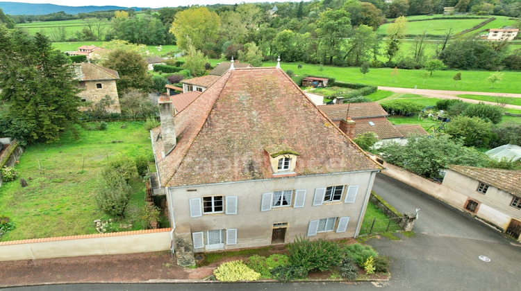 Ma-Cabane - Vente Maison LA BENISSON DIEU, 200 m²