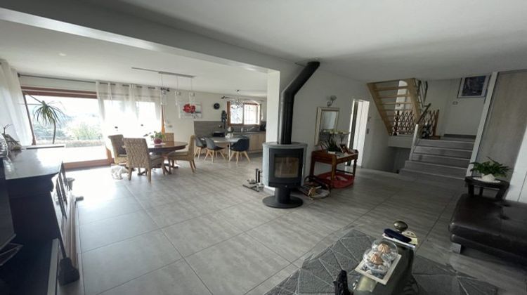 Ma-Cabane - Vente Maison La Biolle, 102 m²