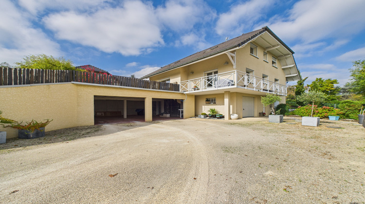 Ma-Cabane - Vente Maison La Biolle, 200 m²