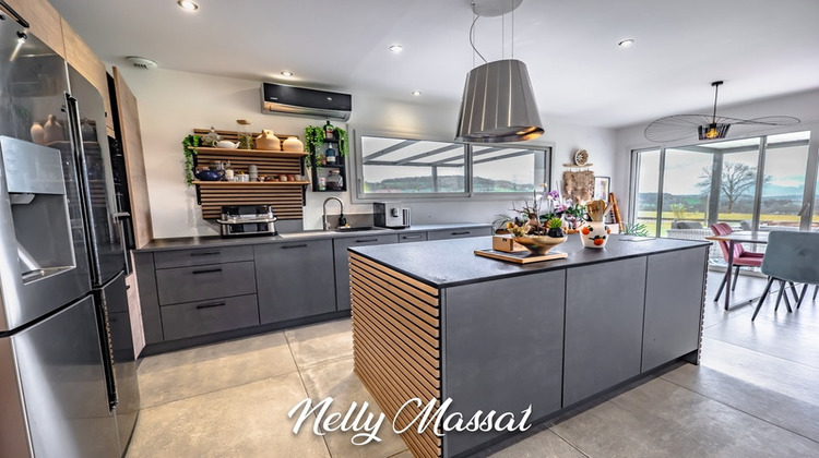 Ma-Cabane - Vente Maison LA BIOLLE, 205 m²