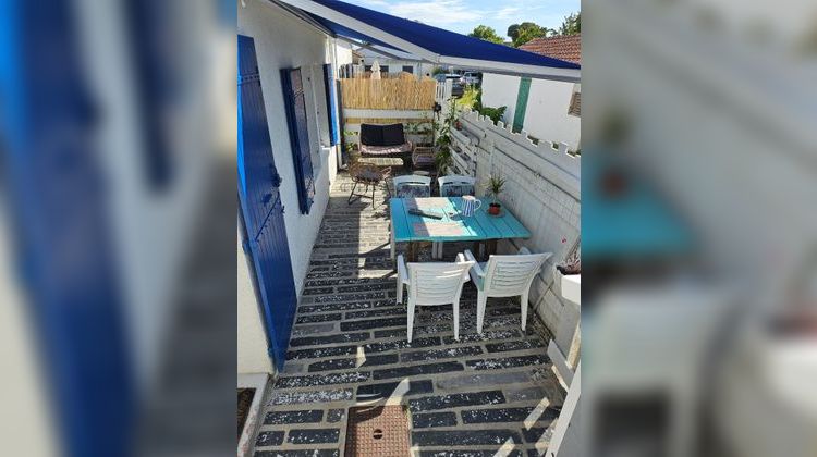 Ma-Cabane - Vente Maison LA BREE-LES-BAINS, 72 m²