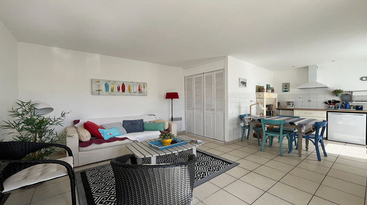 Ma-Cabane - Vente Maison LA BREE-LES-BAINS, 38 m²