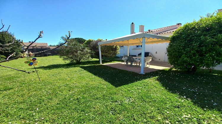 Ma-Cabane - Vente Maison LA BREE-LES-BAINS, 108 m²