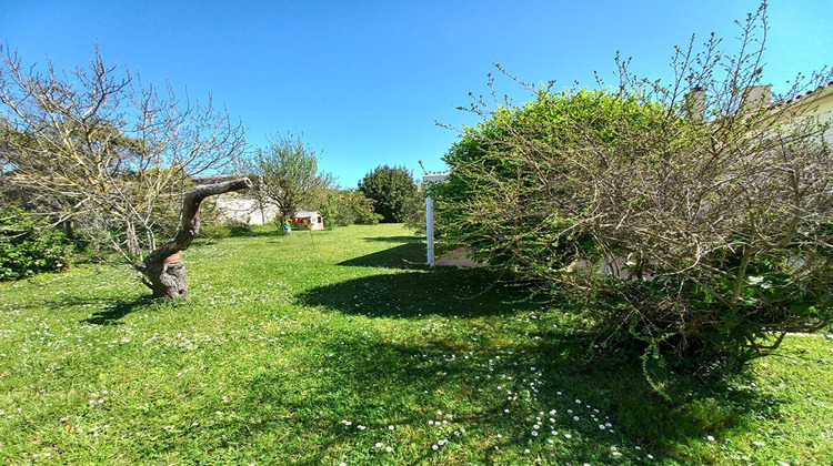 Ma-Cabane - Vente Maison LA BREE-LES-BAINS, 108 m²