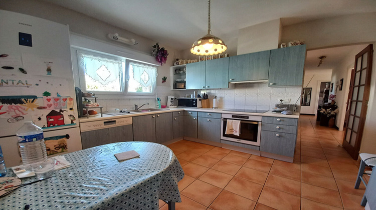 Ma-Cabane - Vente Maison LA BREE-LES-BAINS, 108 m²