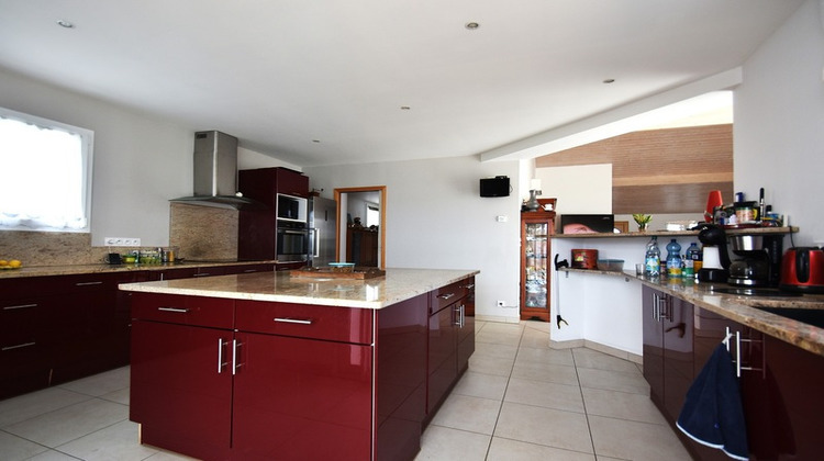 Ma-Cabane - Vente Maison LA BREE LES BAINS, 180 m²