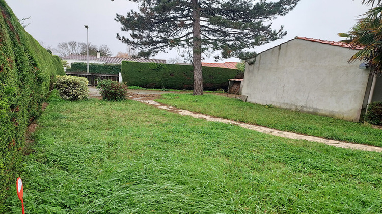 Ma-Cabane - Vente Maison LA BREE-LES-BAINS, 15 m²