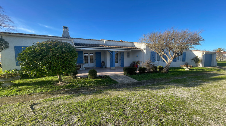 Ma-Cabane - Vente Maison LA BREE-LES-BAINS, 94 m²