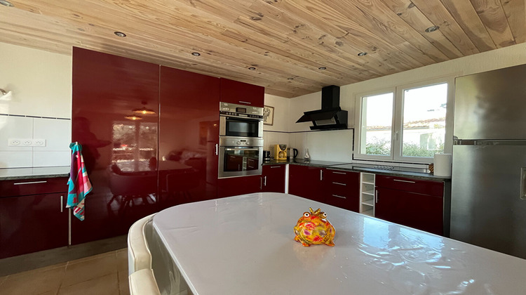 Ma-Cabane - Vente Maison LA BREE-LES-BAINS, 76 m²