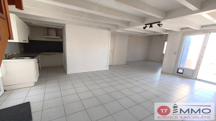 Ma-Cabane - Vente Maison LA BREE-LES-BAINS, 66 m²
