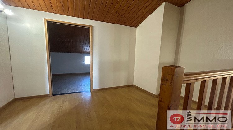 Ma-Cabane - Vente Maison LA BREE-LES-BAINS, 66 m²