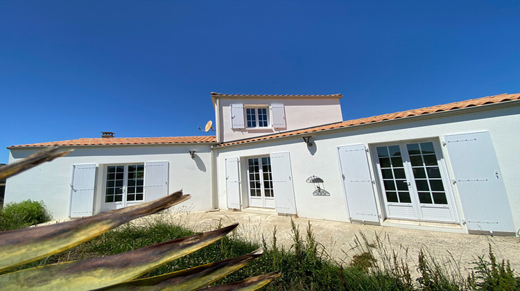 Ma-Cabane - Vente Maison LA BREE-LES-BAINS, 118 m²