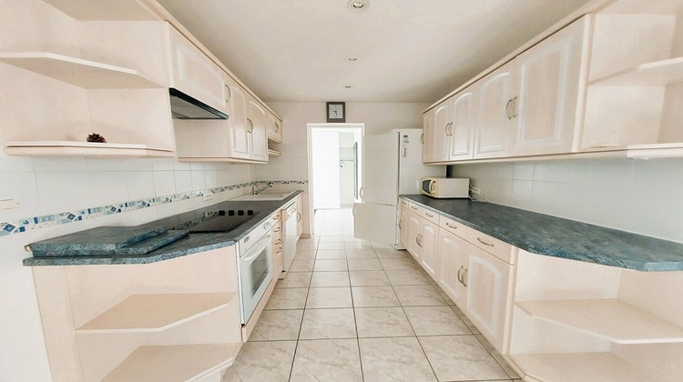 Ma-Cabane - Vente Maison LA BREE-LES-BAINS, 69 m²