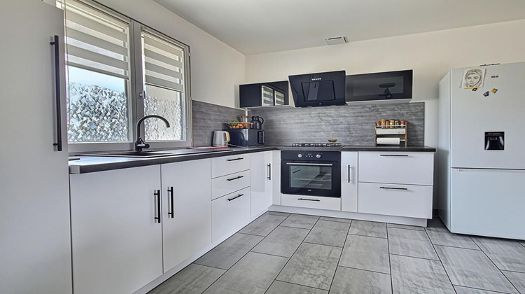 Ma-Cabane - Vente Maison LA BREILLE LES PINS, 90 m²