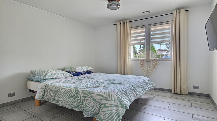 Ma-Cabane - Vente Maison LA BREILLE LES PINS, 90 m²