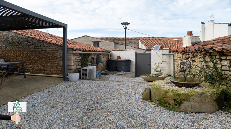 Ma-Cabane - Vente Maison La Bretonnière-la-Claye, 191 m²