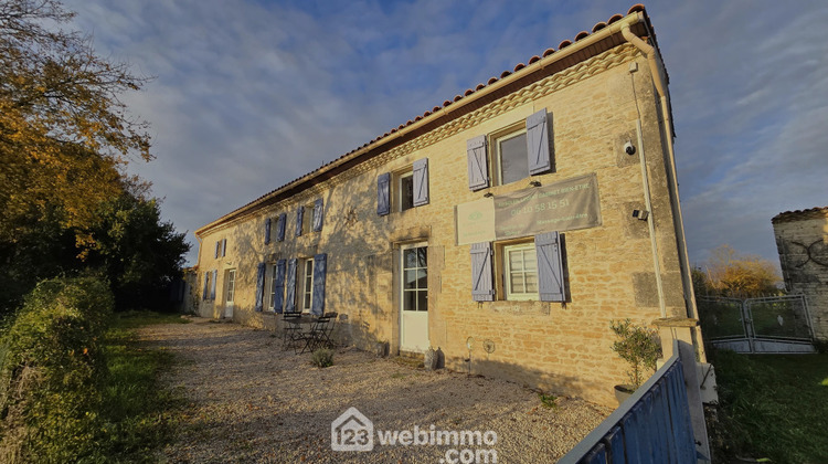 Ma-Cabane - Vente Maison La Brousse, 244 m²